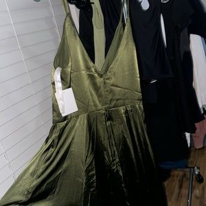 David’s bridal green bridesmaid dress